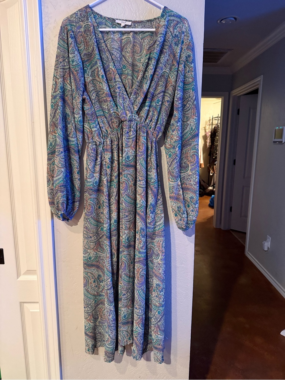 Easel size small Paisley Print V-Neck Long Sleeve Maxi Dress - Teal & Blue